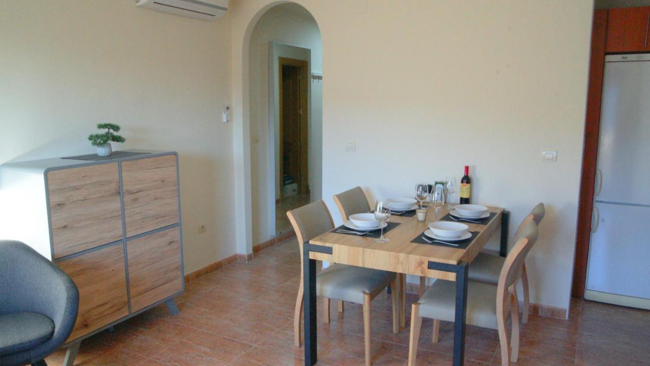 Apartment Vista Del Castillo Velez de Benaudalla Luaran gambar